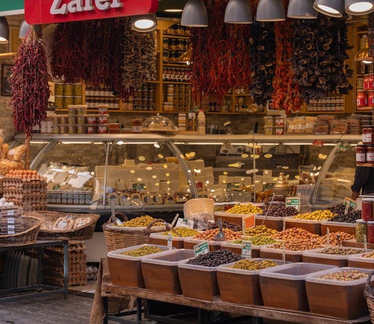 Adelaide Central Market Food Guide: What to Eat & Where to Find It