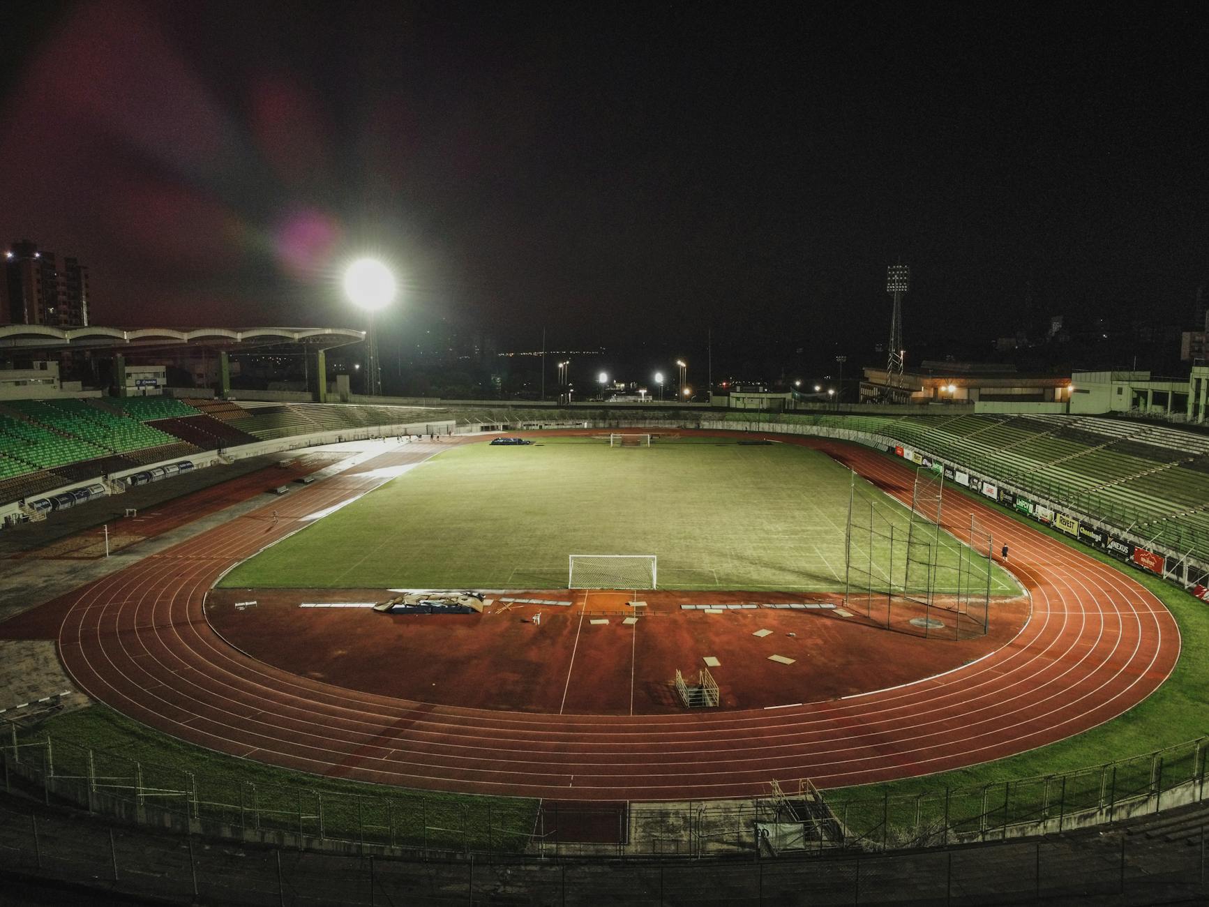Adelaide Oval night lights