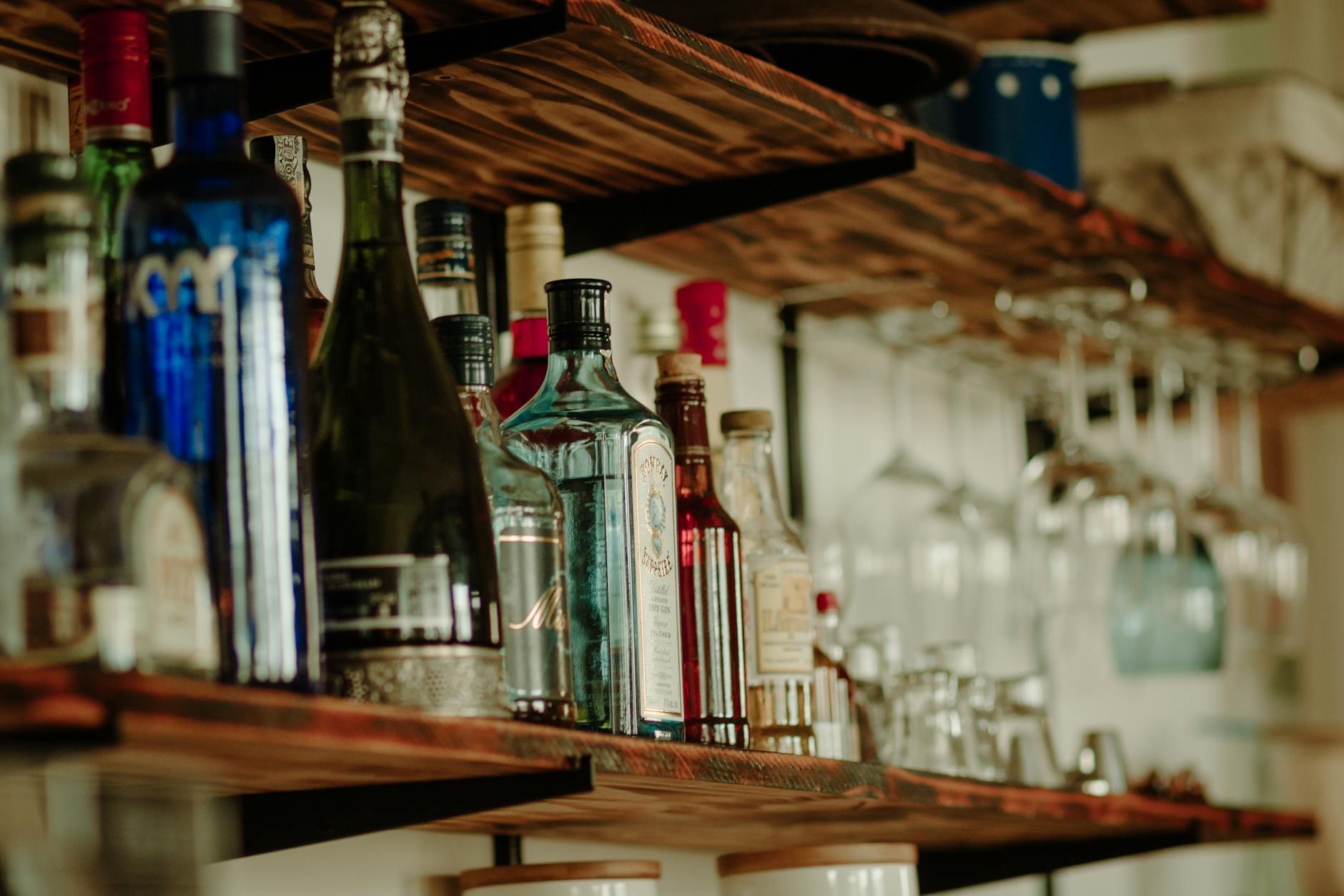 Adelaide spirit collection bar shelf