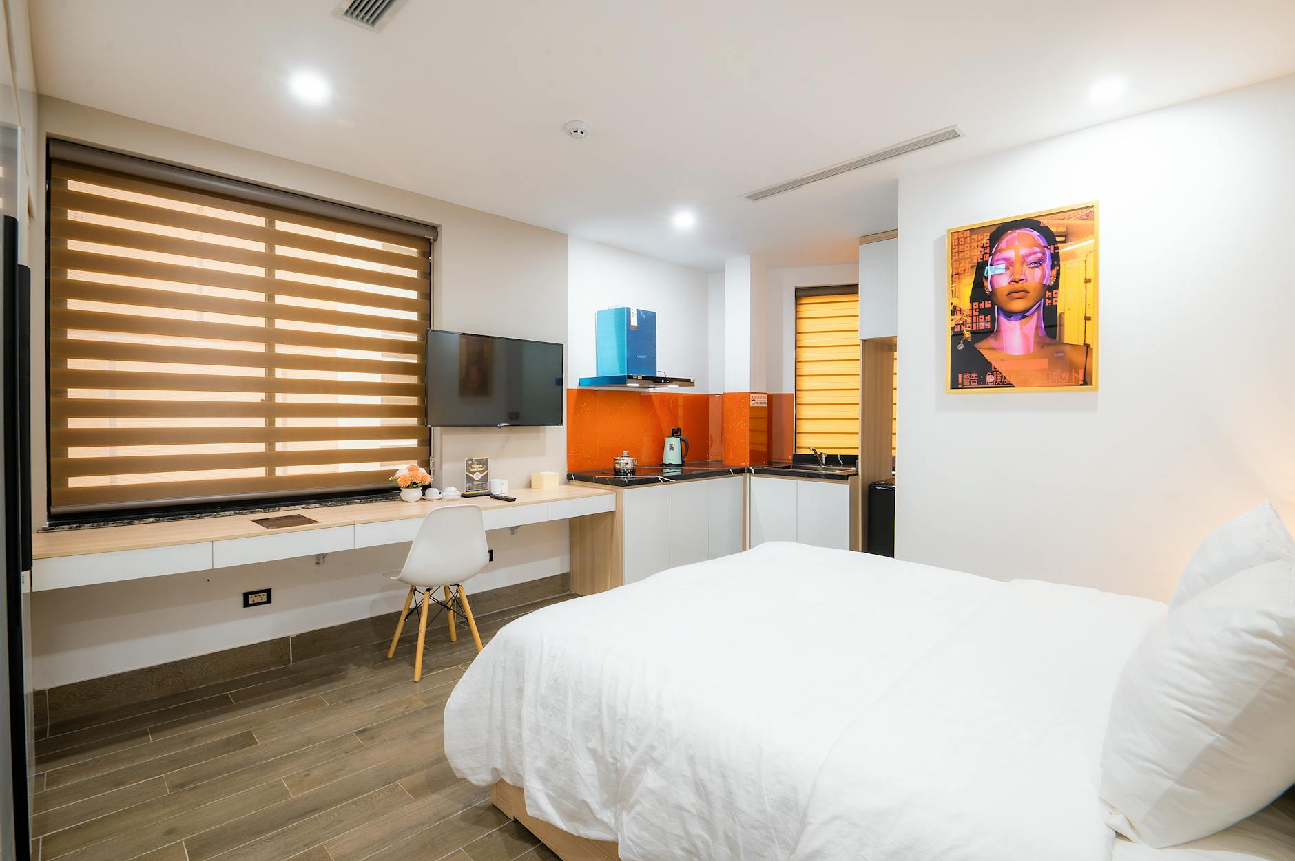 A bright, spacious family hotel room suitable for parents and children in Adelaide