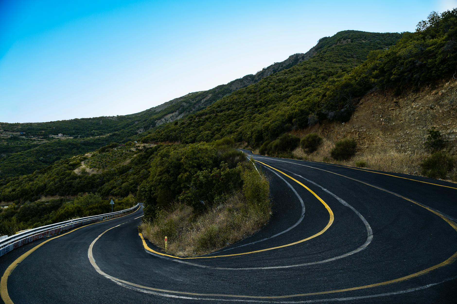 Scenic Adelaide Hills road leading to Hahndorf German village